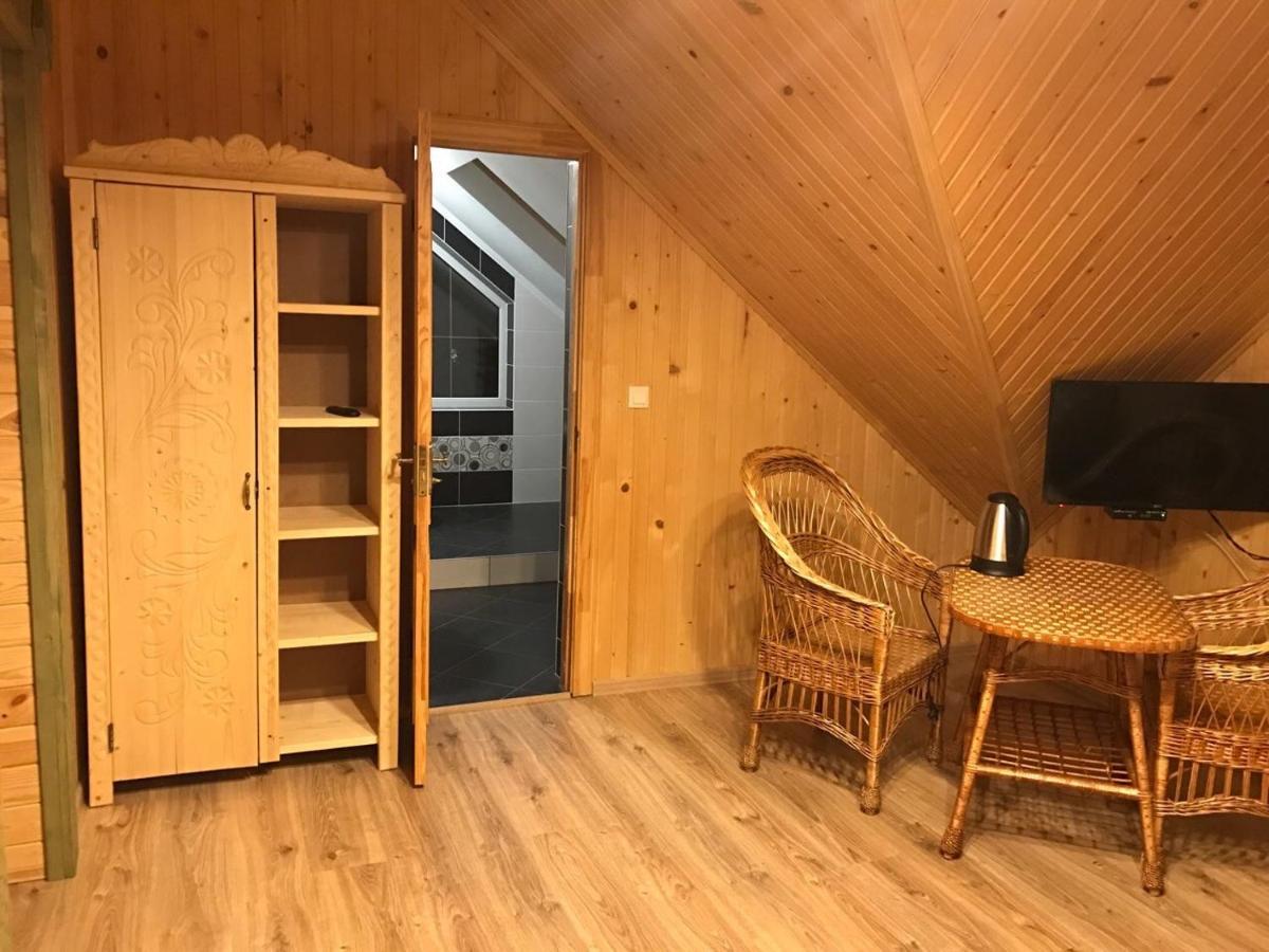 Писанка Плюс Hotel Yaremche Ngoại thất bức ảnh